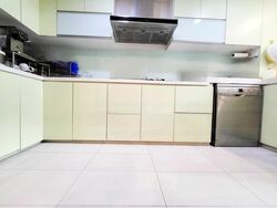 Blk 160 Bishan Street 13 (Bishan), HDB Executive #462972021